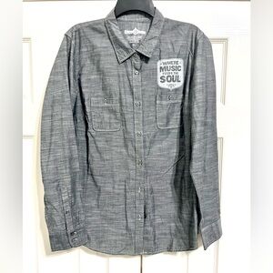 House of Blues Gray Button-Up Shirt with Music Graphic